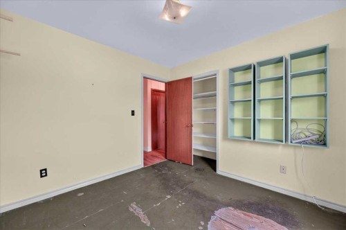 714 9 Avenue Se, High River, AB - Indoor Photo Showing Other Room