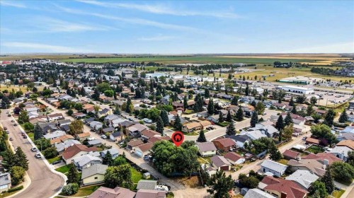 714 9 Avenue Se, High River, AB - Outdoor With View