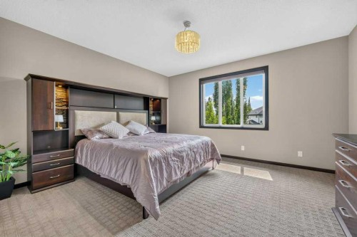 23 Cranarch Landing Se, Calgary, AB - Indoor Photo Showing Bedroom