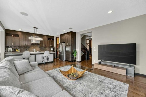 23 Cranarch Landing Se, Calgary, AB - Indoor Photo Showing Living Room