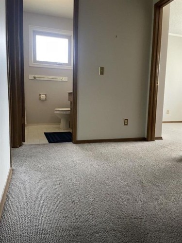 160 Hawkwood Way Nw, Calgary, AB - Indoor Photo Showing Other Room
