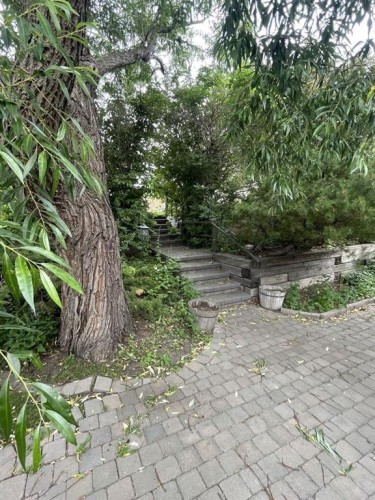 160 Hawkwood Way Nw, Calgary, AB - Outdoor