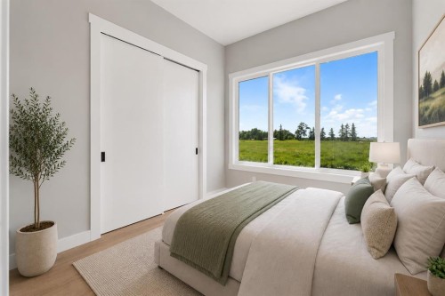 282 Muirfield Crescent, Lyalta, AB - Indoor Photo Showing Bedroom