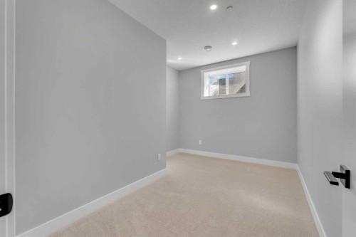 282 Muirfield Crescent, Lyalta, AB - Indoor Photo Showing Other Room
