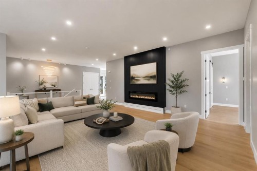 282 Muirfield Crescent, Lyalta, AB - Indoor Photo Showing Living Room
