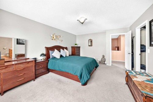 325 Luxstone Green Sw, Airdrie, AB - Indoor Photo Showing Bedroom