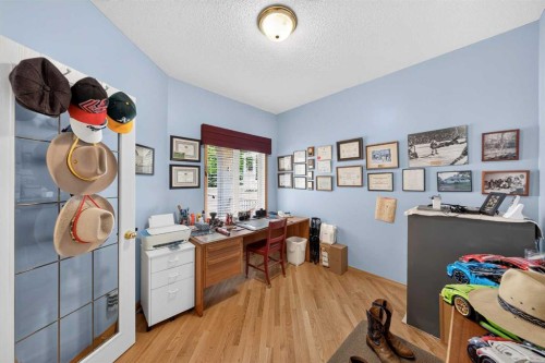 37 Scimitar Heath Nw, Calgary, AB - Indoor