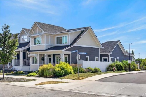 9 Drake Landing Square  Okotoks, AB T1S 0R4