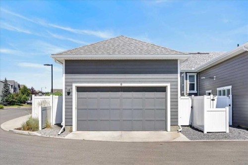 9 Drake Landing Square, Okotoks, AB - Outdoor