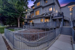 208-622 56 Avenue SW Calgary, AB T2V 0G8