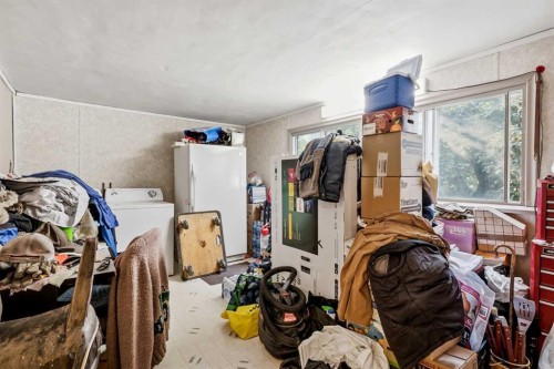 4737 48 Street, Olds, AB - Indoor