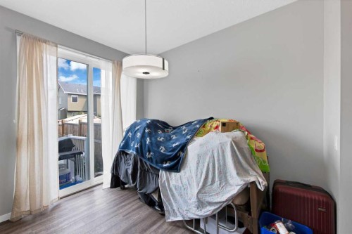 256 Auburn Glen Close Se, Calgary, AB - Indoor Photo Showing Bedroom
