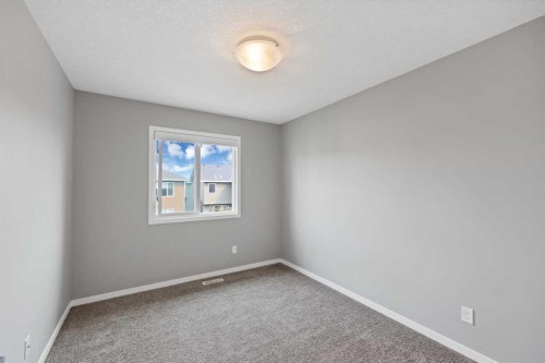 256 Auburn Glen Close Se, Calgary, AB - Indoor Photo Showing Other Room