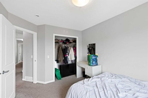 256 Auburn Glen Close Se, Calgary, AB - Indoor Photo Showing Bedroom