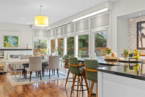 1143 Sifton Boulevard Sw, Calgary, AB - Indoor Photo Showing Dining Room