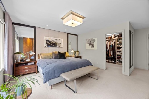 1143 Sifton Boulevard Sw, Calgary, AB - Indoor Photo Showing Bedroom