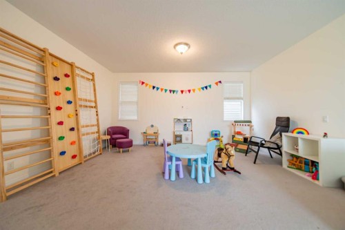 83 Auburn Glen Lane Se, Calgary, AB - Indoor Photo Showing Other Room