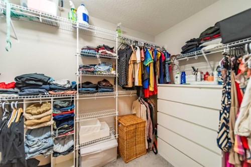 83 Auburn Glen Lane Se, Calgary, AB - Indoor With Storage