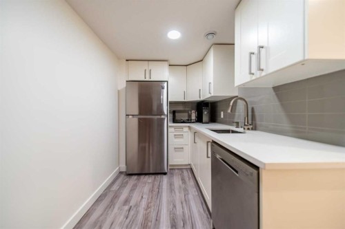 83 Auburn Glen Lane Se, Calgary, AB - Indoor Photo Showing Kitchen With Stainless Steel Kitchen