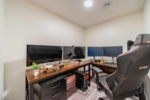 83 Auburn Glen Lane Se, Calgary, AB - Indoor Photo Showing Office
