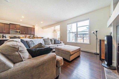 83 Auburn Glen Lane Se, Calgary, AB - Indoor Photo Showing Living Room