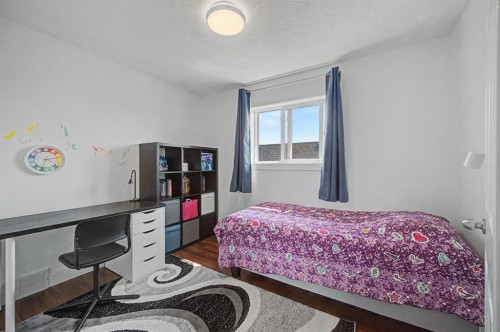 172 Coverton Circle Ne, Calgary, AB - Indoor Photo Showing Bedroom
