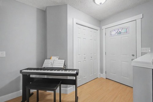 172 Coverton Circle Ne, Calgary, AB - Indoor Photo Showing Other Room
