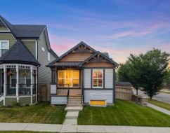 257 Auburn Meadows Way SE Calgary, AB T3M 2H7