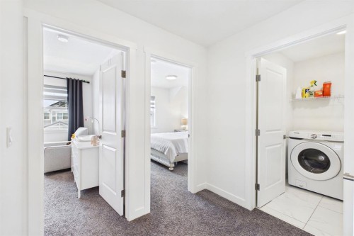 66 Legacy Glen Crescent Se, Calgary, AB - Indoor Photo Showing Laundry Room