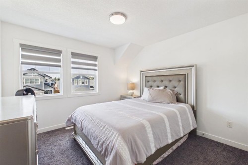 66 Legacy Glen Crescent Se, Calgary, AB - Indoor Photo Showing Bedroom