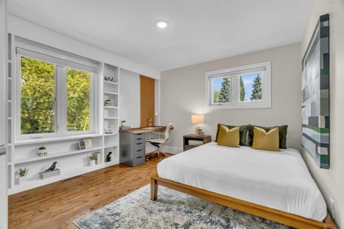 60 Massey Place Sw, Calgary, AB - Indoor Photo Showing Bedroom
