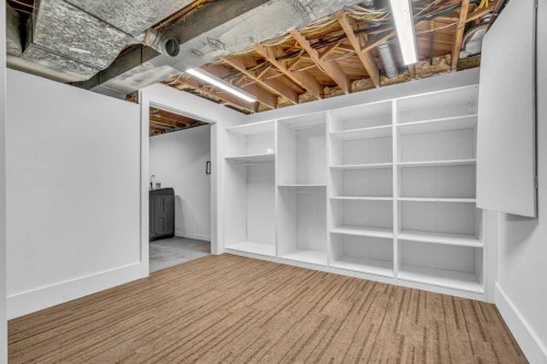 60 Massey Place Sw, Calgary, AB - Indoor
