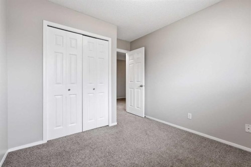 103-760 Railway Gate Sw, Airdrie, AB - Indoor