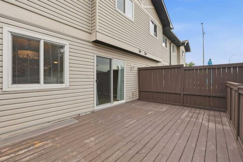103-760 Railway Gate Sw, Airdrie, AB - Outdoor With Exterior