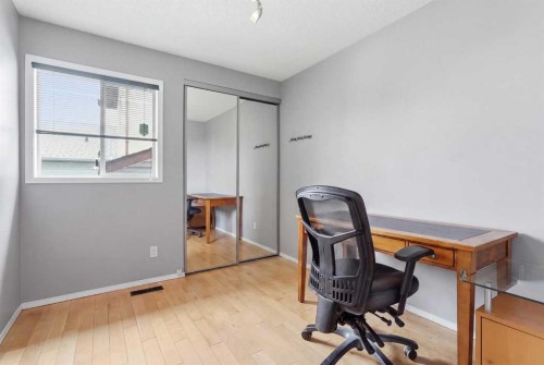 159 Applebrook Circle Se, Calgary, AB - Indoor Photo Showing Office