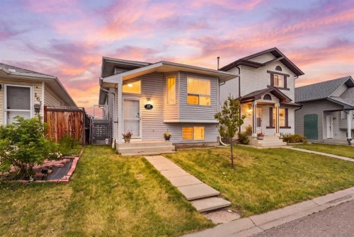 159 Applebrook Circle Se, Calgary, AB - Outdoor With Facade