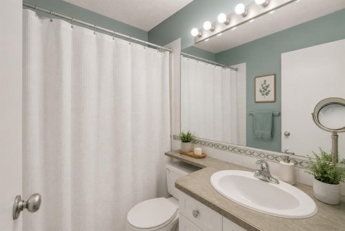 377 Tuscany Valley View Nw, Calgary, AB - Indoor Photo Showing Bathroom