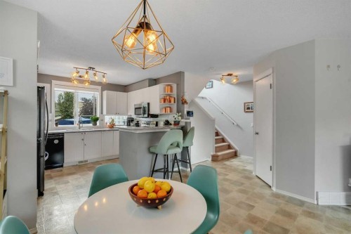 377 Tuscany Valley View Nw, Calgary, AB - Indoor Photo Showing Dining Room