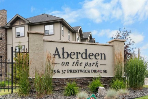 310-25 Prestwick Drive Se, Calgary, AB 