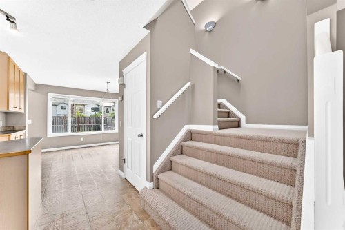 133 Prestwick Heights Se, Calgary, AB - Indoor Photo Showing Other Room