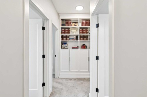 17 Royal Elm Green Nw, Calgary, AB - Indoor Photo Showing Other Room