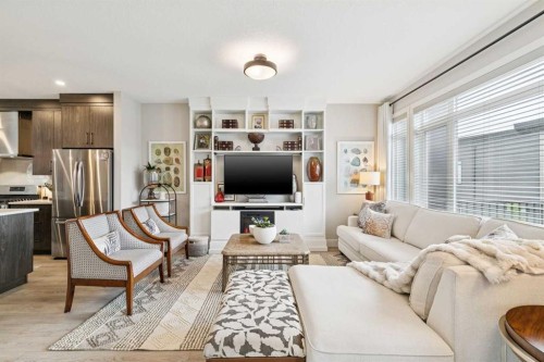 17 Royal Elm Green Nw, Calgary, AB - Indoor