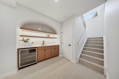 4612 Grove Hill Road Sw, Calgary, AB 