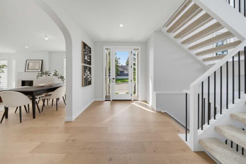 4612 Grove Hill Road Sw, Calgary, AB 