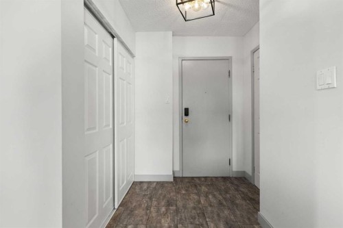 505-1334 14 Avenue Sw, Calgary, AB - Indoor Photo Showing Bathroom