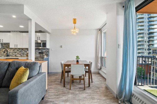 505-1334 14 Avenue Sw, Calgary, AB - Indoor Photo Showing Kitchen With Double Sink