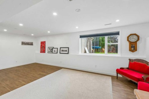 42 Douglas Glen Circle Se, Calgary, AB 
