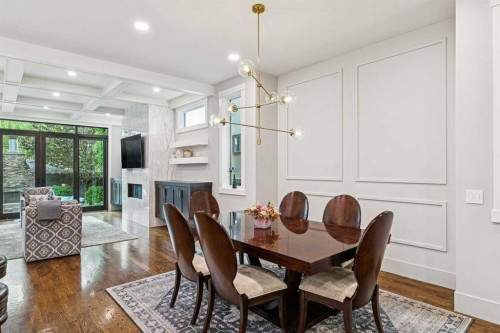 1940 48 Avenue Sw, Calgary, AB - Indoor Photo Showing Dining Room