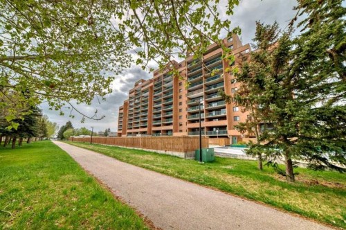 716-5204 Dalton Drive Nw, Calgary, AB - Outdoor With Balcony