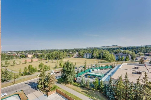 716-5204 Dalton Drive Nw, Calgary, AB - Outdoor With View